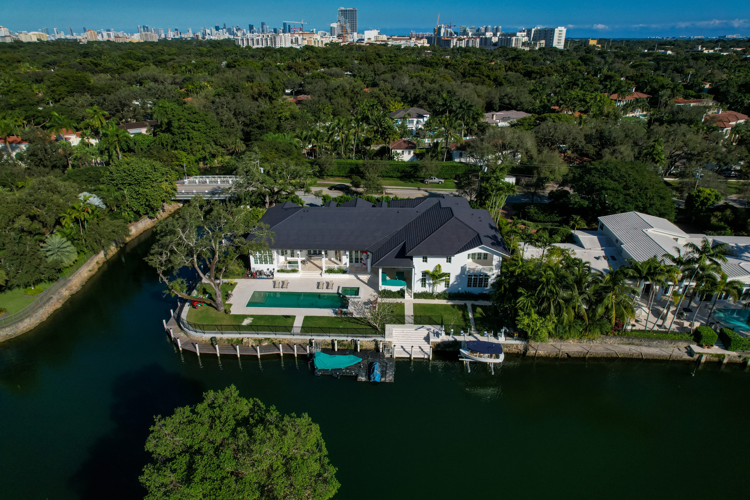 Coral Gables Homes ARound the Golf Courses DSG