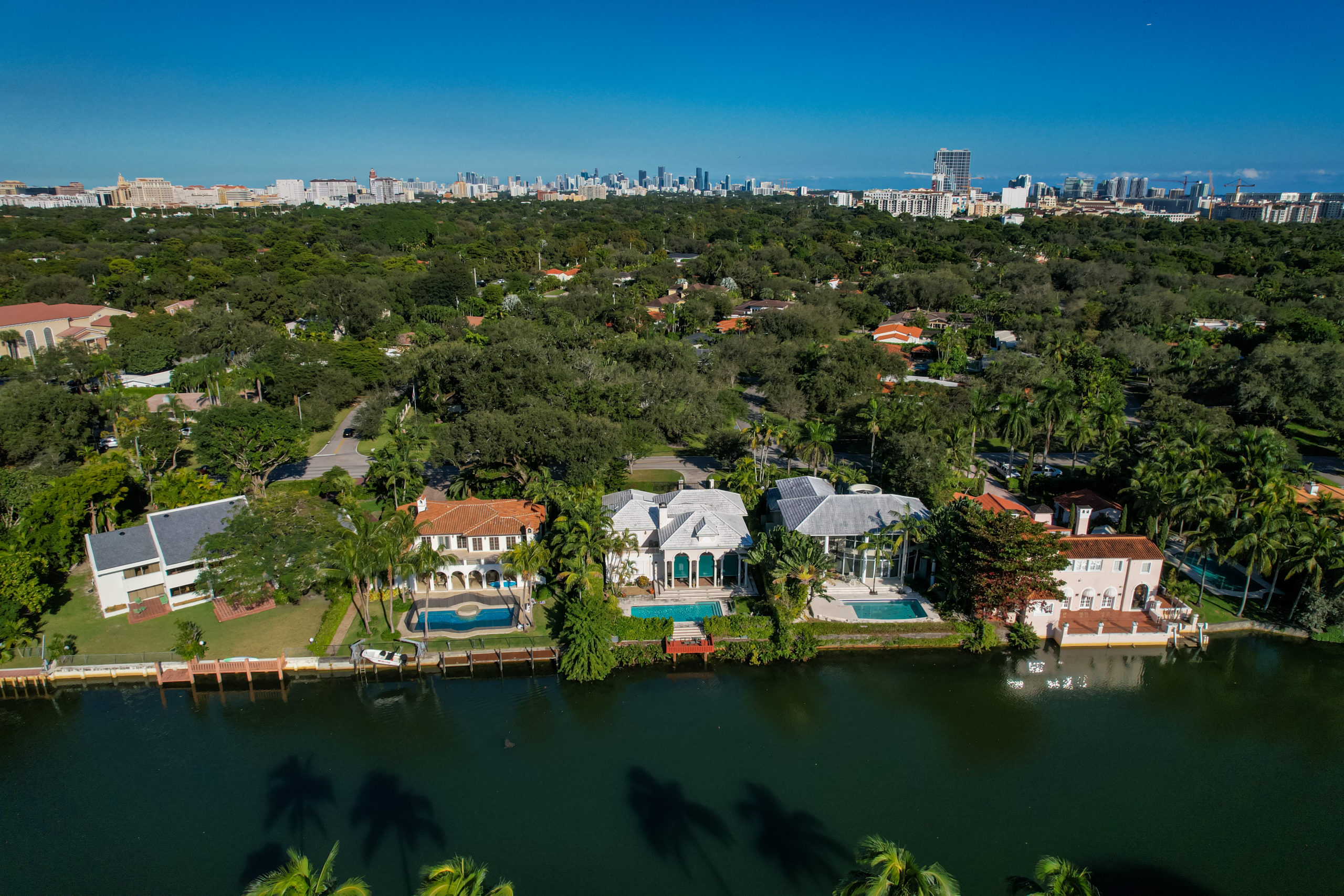Coral Gables Homes ARound the Golf Courses DSG Coral Gables Homes ARound the Golf Courses DSG