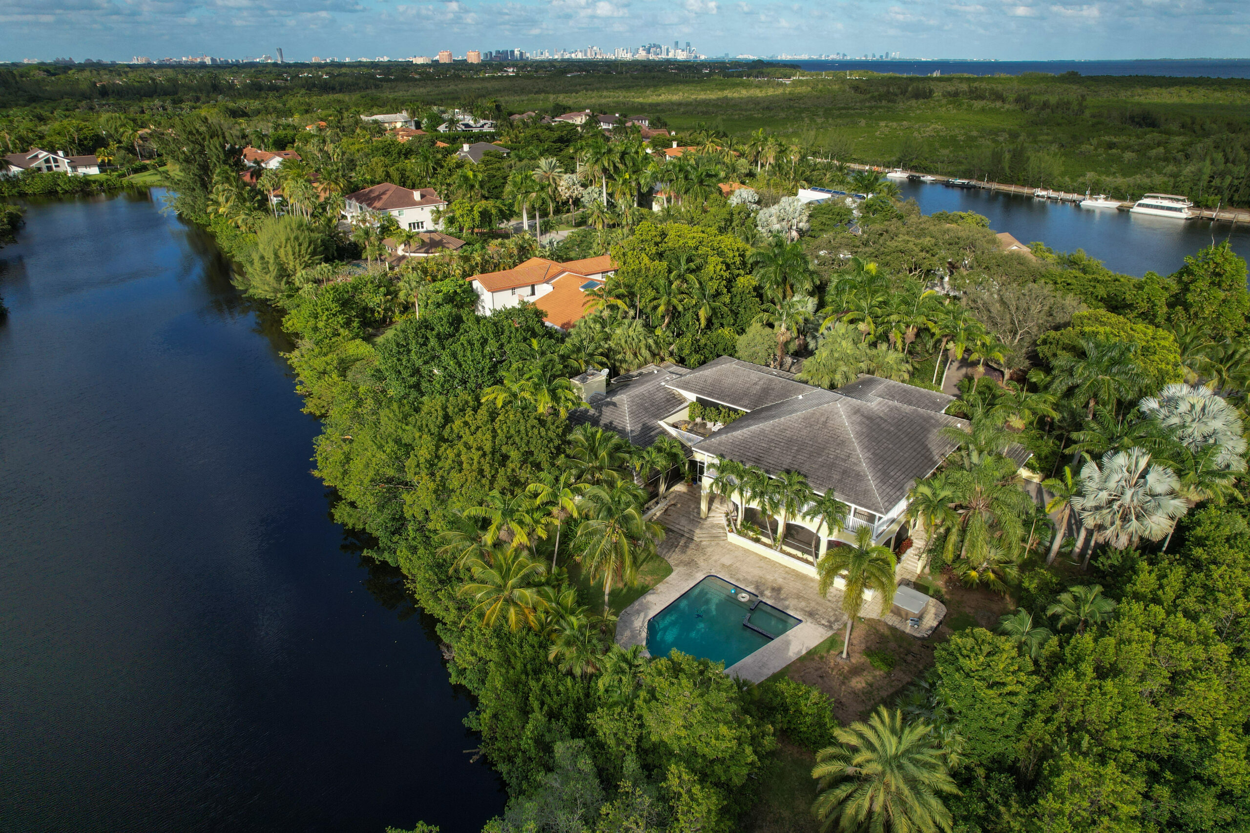 Hammock Oaks Homes in the Gated and waterfront Hammock Oaks Community of Coral Gables