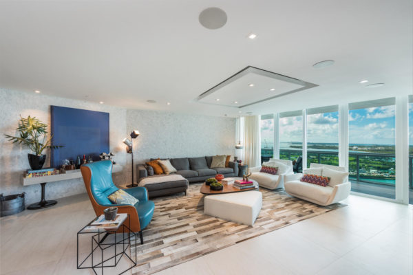 1000 South Pointe Dr Unit 2802-large-008-5-20171121 01 DSC 9730 ED-1498x1000-72dpi