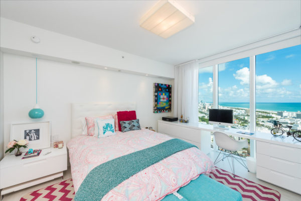 1000 South Pointe Dr Unit 2802-large-020-14-20171121 01 DSC 9802 ED-1499x1000-72dpi