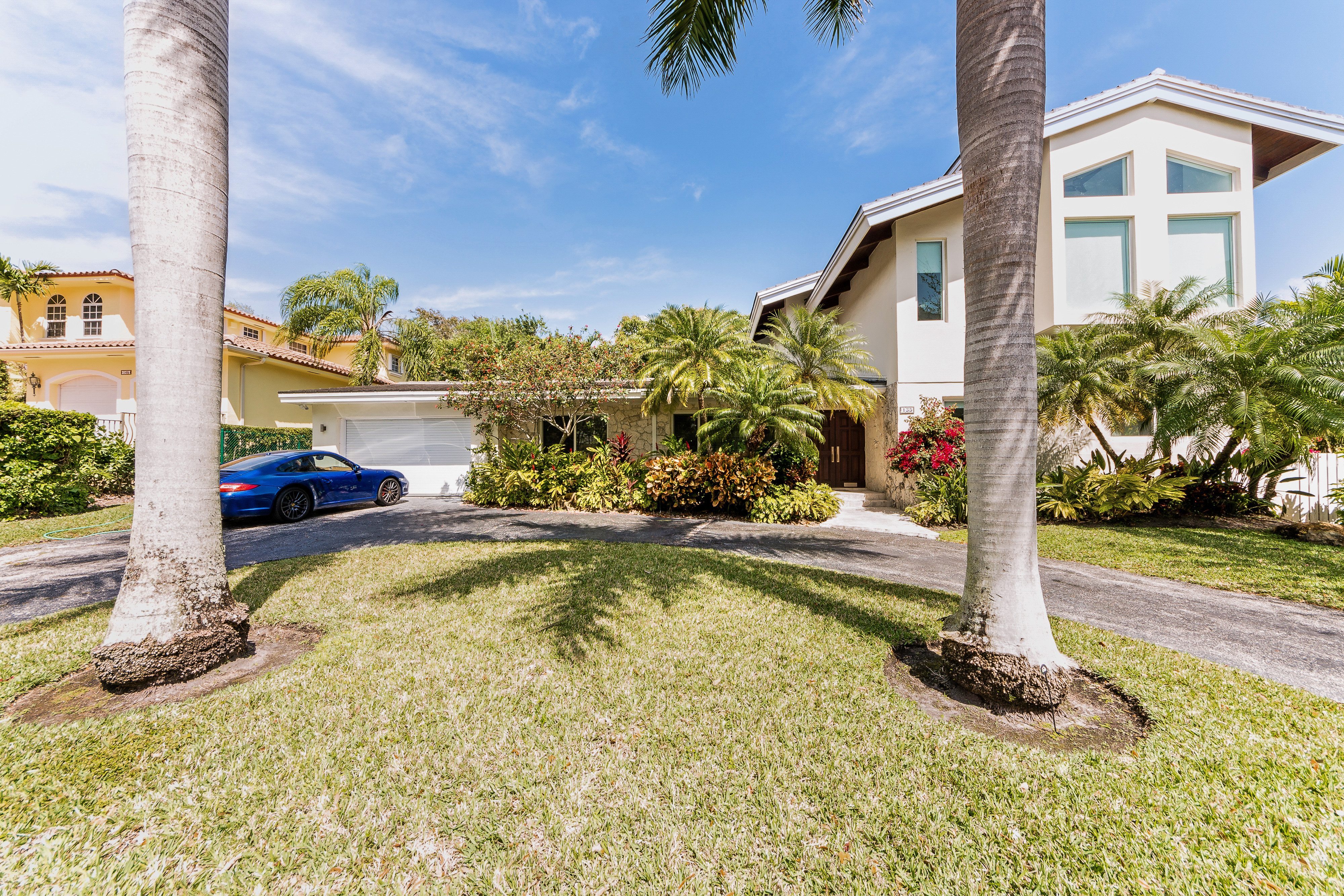 135_w_sunrise_ave_coral_gables_MLS_HID1095154_ROOMMainExterior