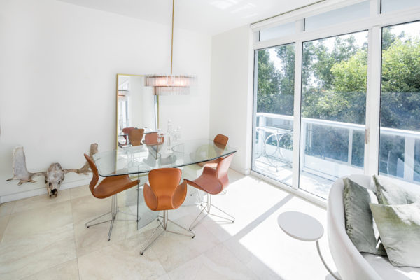 17_9436_2017-02-03_100 S Pointe Dr #TH14, Mia Bch_HDR__PSD