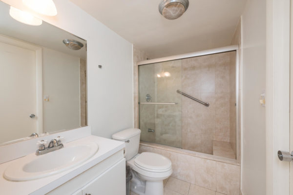 345 Ocean Dr Unit 1016 Miami-large-014-16-2016 DSC 5786-1499x1000-72dpi