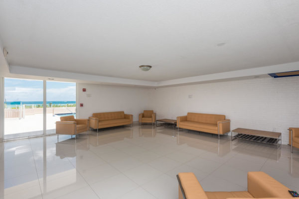 345 Ocean Dr Unit 1016 Miami-large-019-10-2016 DSC 5796-1499x1000-72dpi