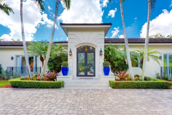 6090 SW 112th St Pinecrest FL-large-003-22-Entryway-1453x1000-72dpi 6090 SW 112 Th Street - Pinecrest home for sale
