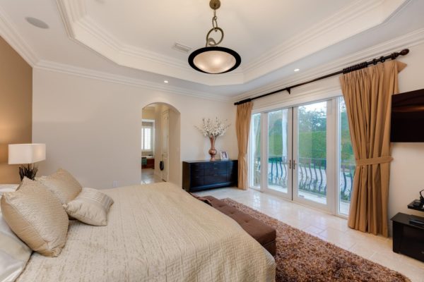6090 SW 112th St Pinecrest FL-large-025-30-Master Bedroom-1498x1000-72dpi 6090 SW 112 Th Street - Pinecrest home for sale
