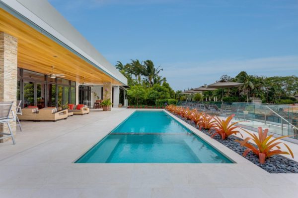 810 Jeronimo Dr Coral Gables-large-007-5-Pool-1499x1000-72dpi