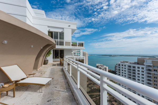 901 Brickell Key Blvd Unit-large-005-12-2017 DSC 0235-1499x1000-72dpi