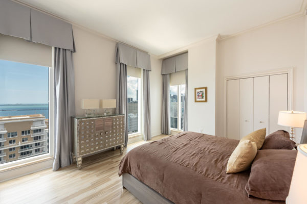 901 Brickell Key Blvd Unit-large-019-7-20180621 02 DSC 5420 ED-1499x1000-72dpi