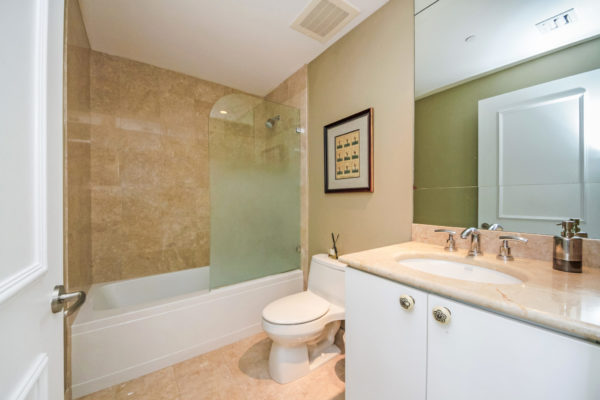 901_Brickell_Key_Blvd__2705_MLS_HID1142331_ROOM4