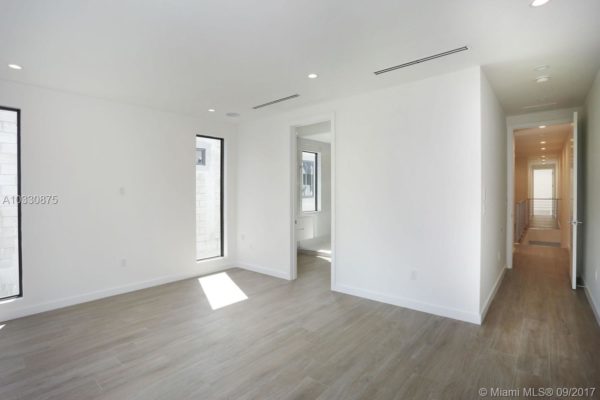 Jost Sold: 2979 Jackson Avenue in Coconut Grove