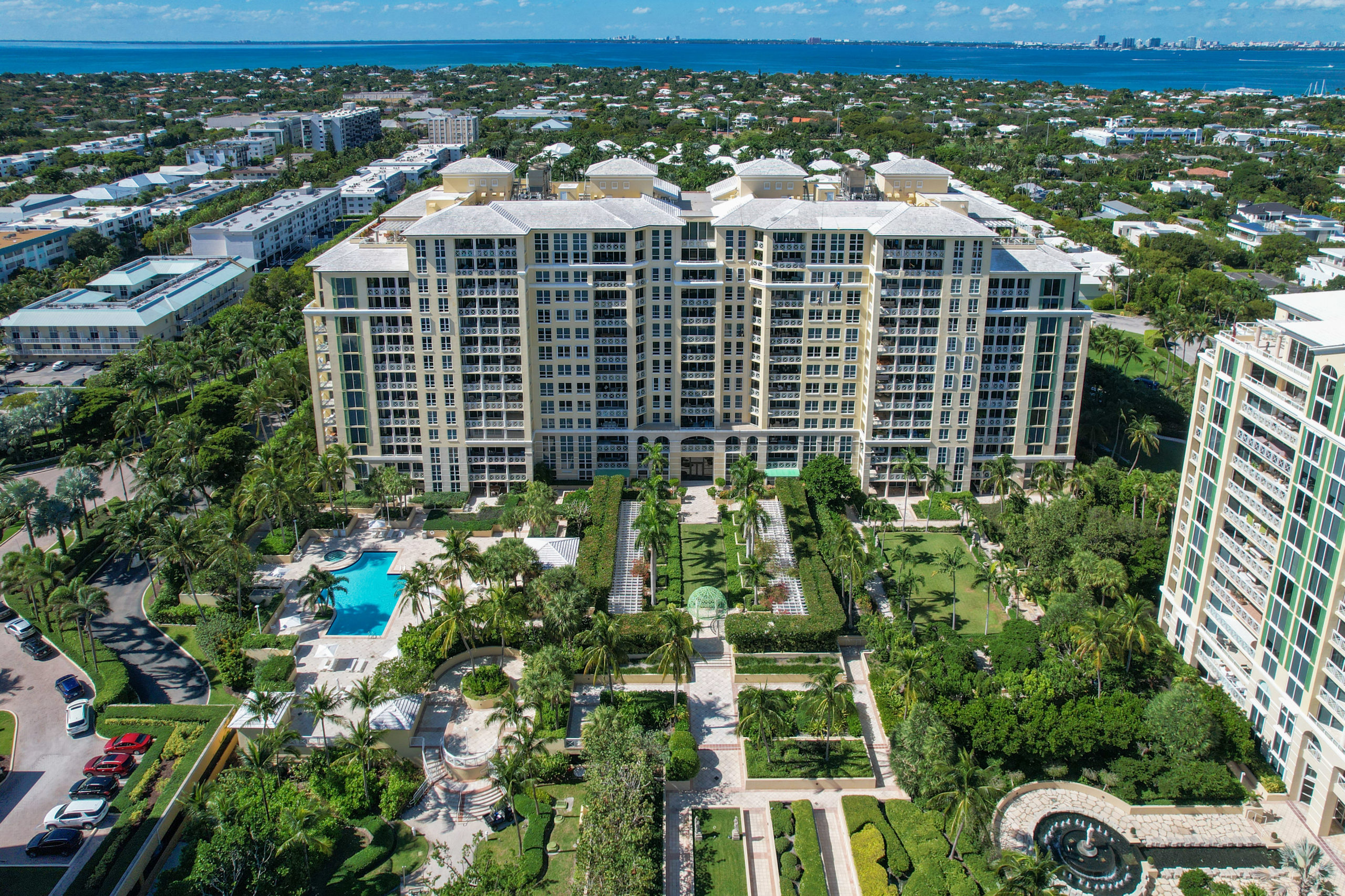 What is the Best Island Living in Miami? Fisher Island Vs Key Biscayne DSG