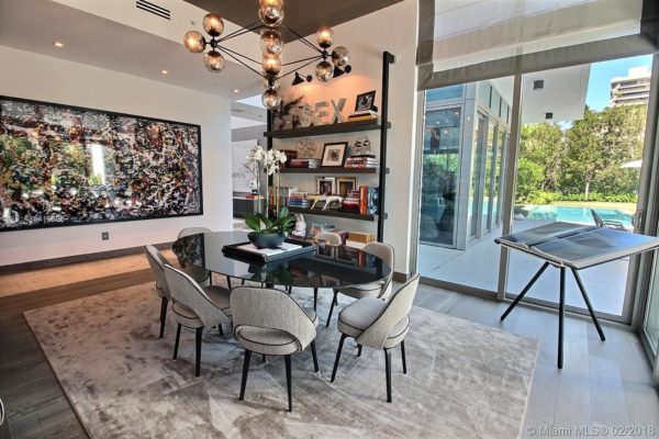 Coral Gables Homes vs Key Biscayne Homes Coral Gables Homes vs Key Biscayne Homes