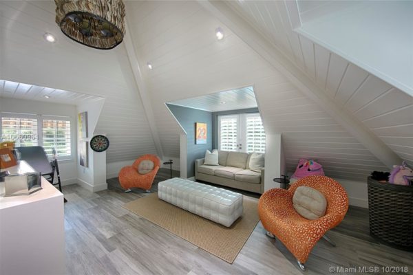 Coral Gables Homes vs Key Biscayne Homes Coral Gables Homes vs Key Biscayne Homes