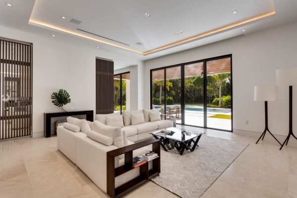 What Does $5M Buy You In Miami? $5Million Dollar Homes in 6 Different Miami Areas What Does $5M Buy You In Miami? $5Million Dollar Homes in 6 Different Miami Areas