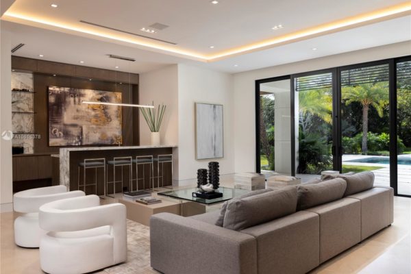 What Does $5M Buy You In Miami? $5Million Dollar Homes in 6 Different Miami Areas What Does $5M Buy You In Miami? $5Million Dollar Homes in 6 Different Miami Areas