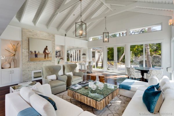 What is the Value of Coral Gables Homes Vs Pinecrest Homes?