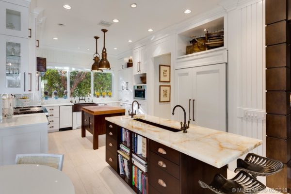 What is the Value of Coral Gables Homes Vs Pinecrest Homes?