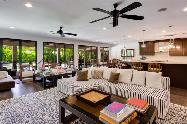 What is the Value of Coral Gables Homes Vs Pinecrest Homes?