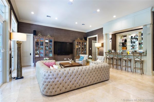 What Does $3M - $4M Buy You In Miami? $3M to $4M Million Dollar Homes in 7 Different Miami Areas What Does $3M - $4M Buy You In Miami? $3M to $4M Million Dollar Homes in 7 Different Miami Areas