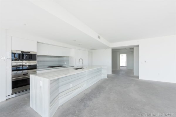 What Miami Condos For Sale Can You Afford? Comparing the Different Miami Condos in Price per SF What Miami Condos For Sale Can You Afford? Comparing the Different Miami Condos in Price per SF