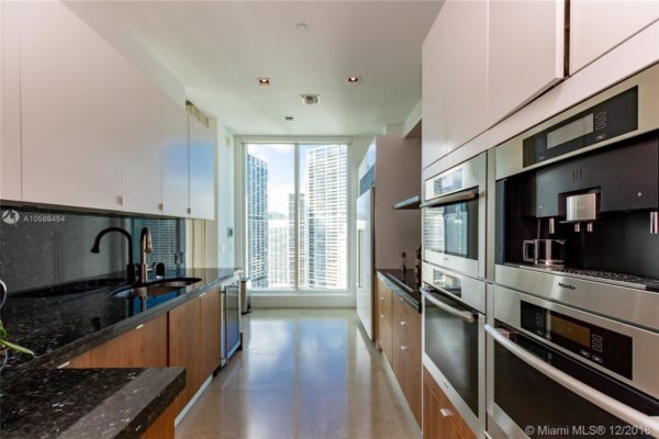 What Miami Condos For Sale Can You Afford? Comparing the Different Miami Condos in Price per SF What Miami Condos For Sale Can You Afford? Comparing the Different Miami Condos in Price per SF