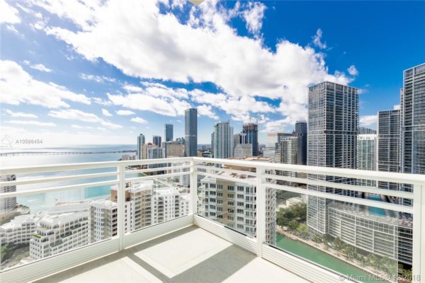 What Miami Condos For Sale Can You Afford? Comparing the Different Miami Condos in Price per SF What Miami Condos For Sale Can You Afford? Comparing the Different Miami Condos in Price per SF