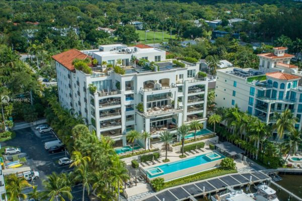 What Miami Condos For Sale Can You Afford? Comparing the Different Miami Condos in Price per SF What Miami Condos For Sale Can You Afford? Comparing the Different Miami Condos in Price per SF
