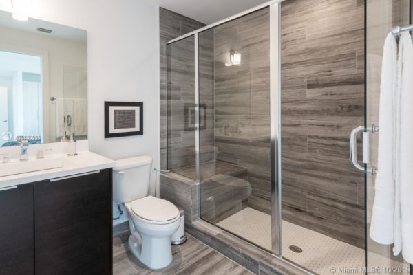 L'Uccello Coconut Grove | Income Producing Property offering 6 fully furnished units L'Uccello Coconut Grove | Income Producing Property offering 6 fully furnished units