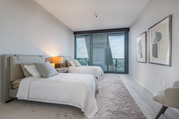 One Thousand Museum Units For Sale | Step Inside with the David Siddons Group
