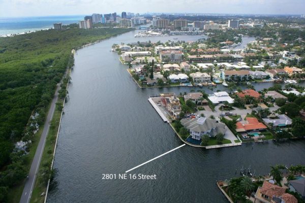 What are the Best Waterfront Point Lot homes in Fort Lauderdale?