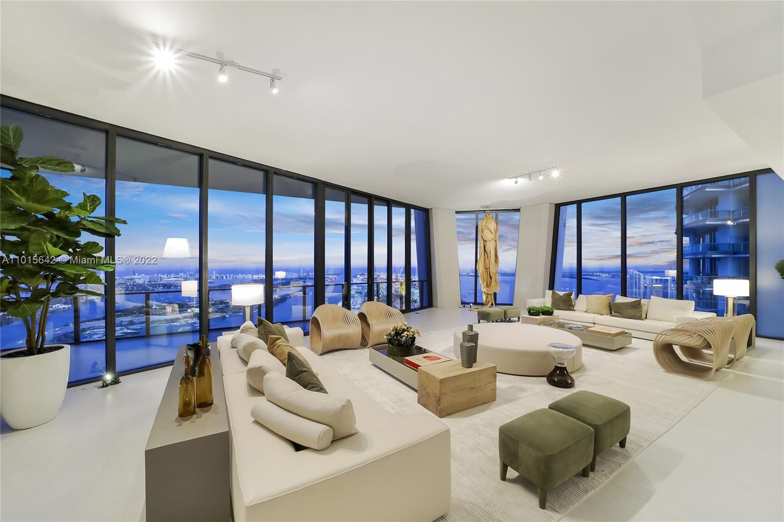 Miami Penthouses for Sale | 10 Penthouses with 10 Budgets. Miami Penthouses for Sale | 10 Penthouses with 10 Budgets.