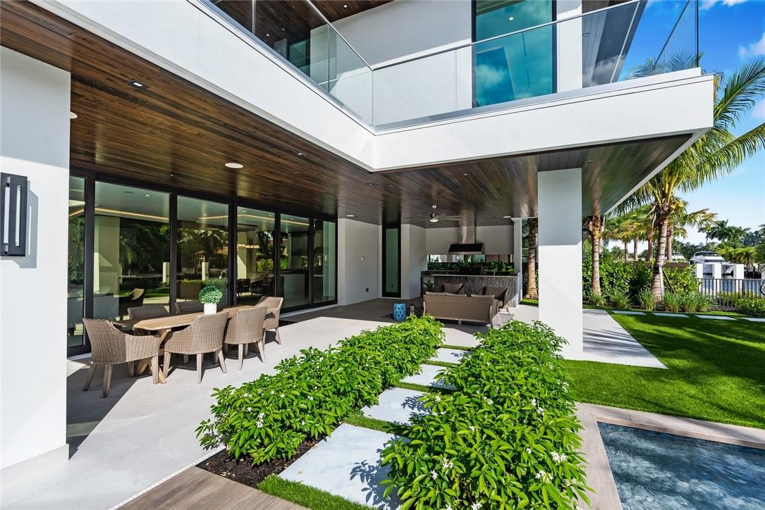 The Best Homes for Sale In Las Olas Isles