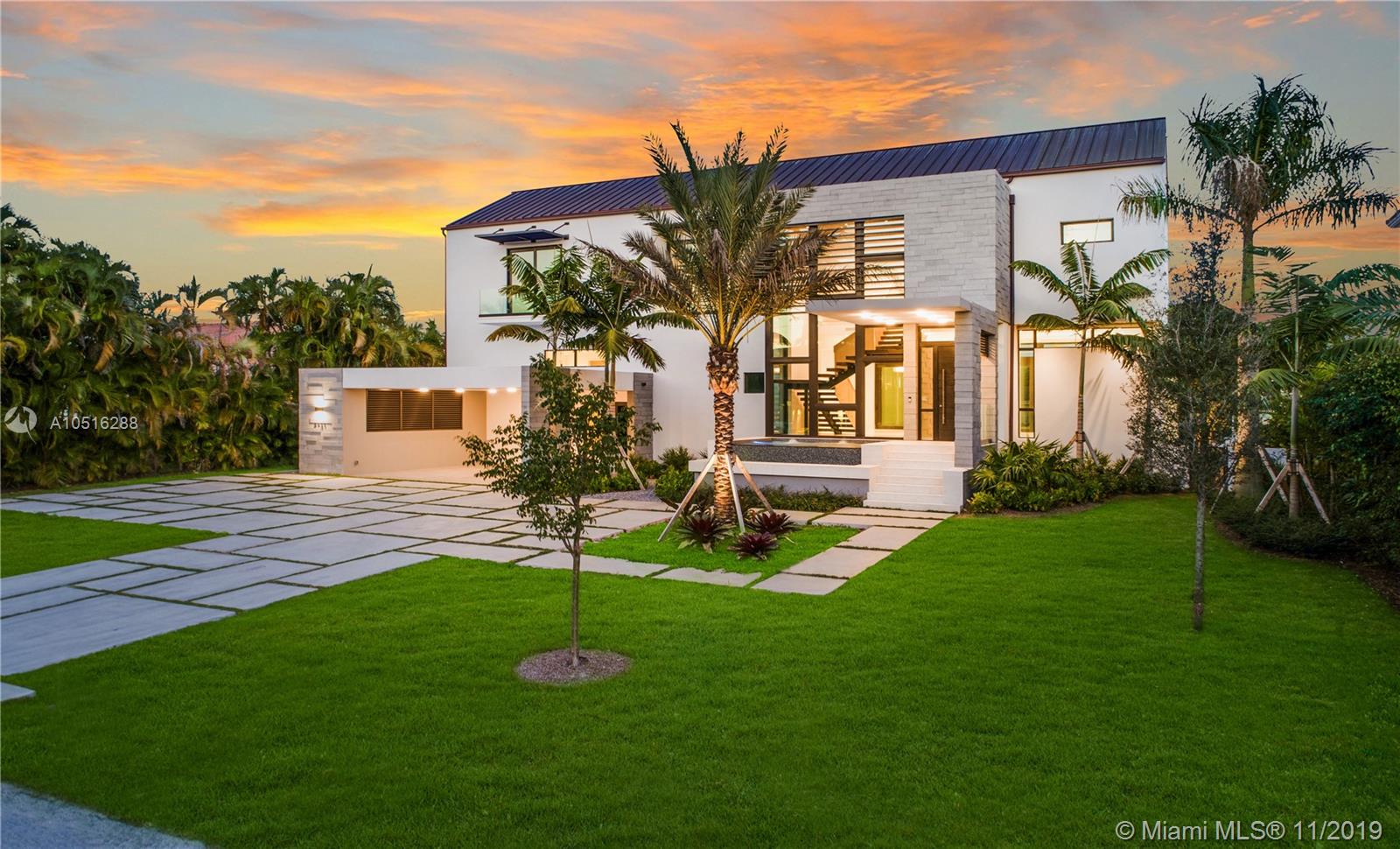 The Coral Gables Real Estate Market Report for Q4 2020. Coral Gables Homes for Sale are very desired, but what to Expect Going into 2021? The Coral Gables Real Estate Market Report for Q4 2020. Coral Gables Homes for Sale are very desired, but what to Expect Going into 2021?