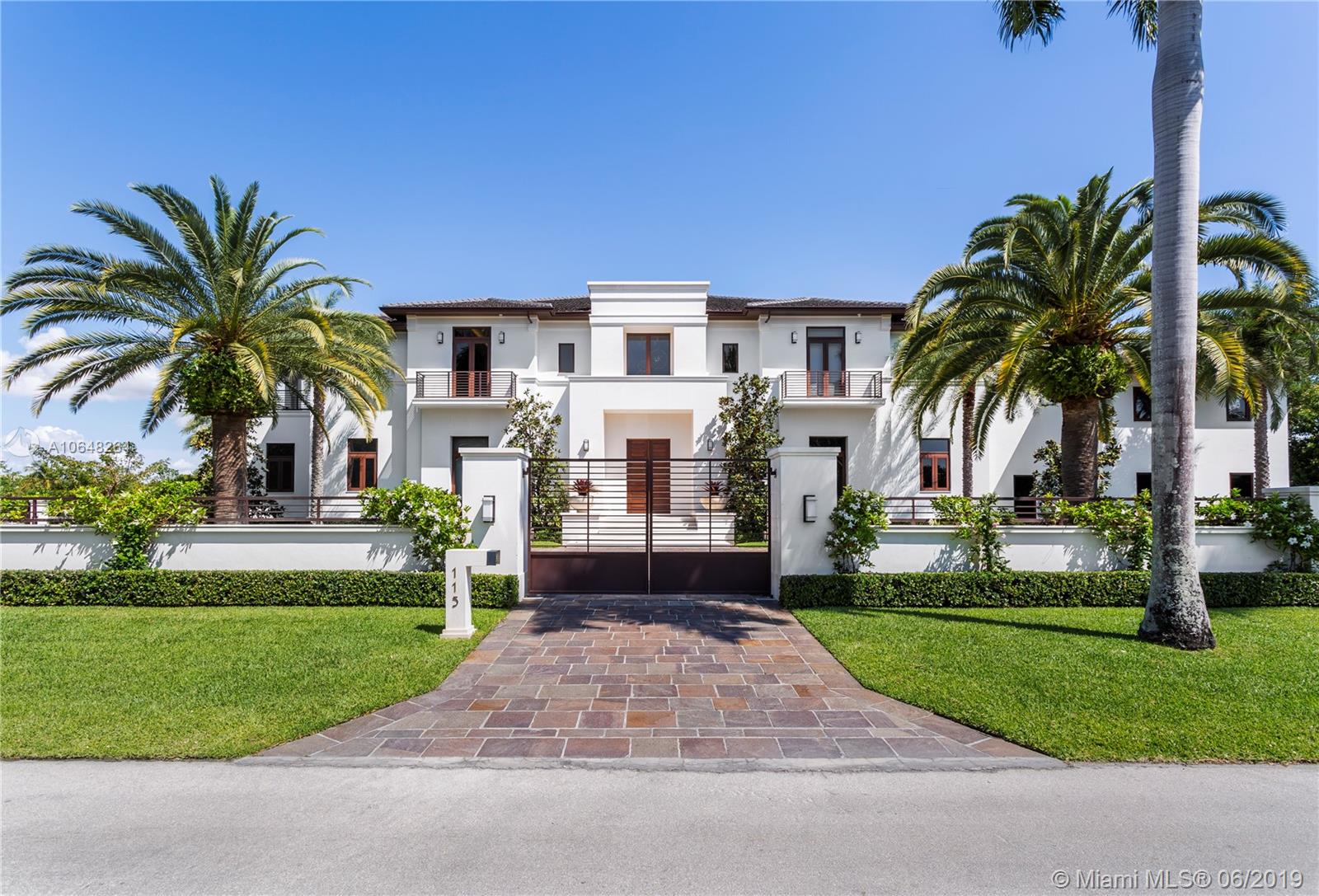 The Coral Gables Real Estate Market Report for Q4 2020. Coral Gables Homes for Sale are very desired, but what to Expect Going into 2021? The Coral Gables Real Estate Market Report for Q4 2020. Coral Gables Homes for Sale are very desired, but what to Expect Going into 2021?