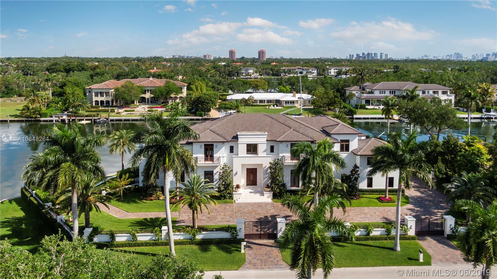 The Coral Gables Real Estate Market Report for Q4 2020. Coral Gables Homes for Sale are very desired, but what to Expect Going into 2021? The Coral Gables Real Estate Market Report for Q4 2020. Coral Gables Homes for Sale are very desired, but what to Expect Going into 2021?