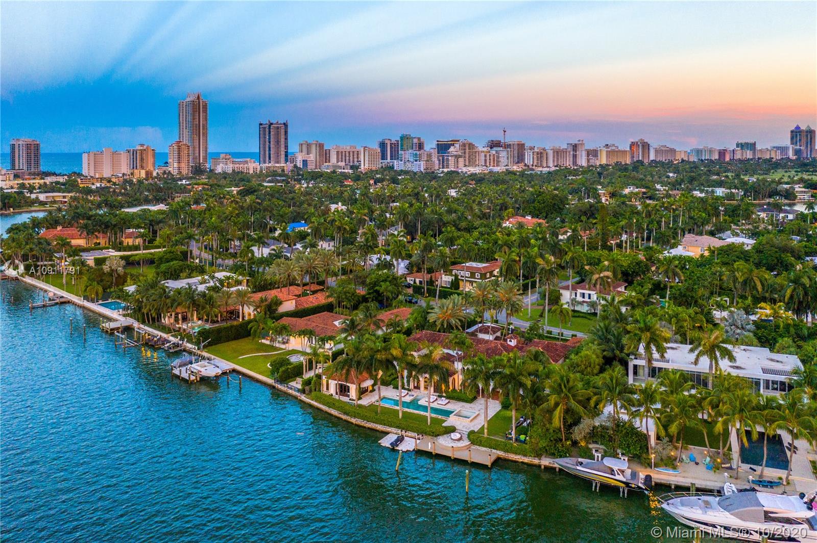 Moving to Miami Beach with a Family | The Best Neighborhoods to Raise a Family in Miami Beach
