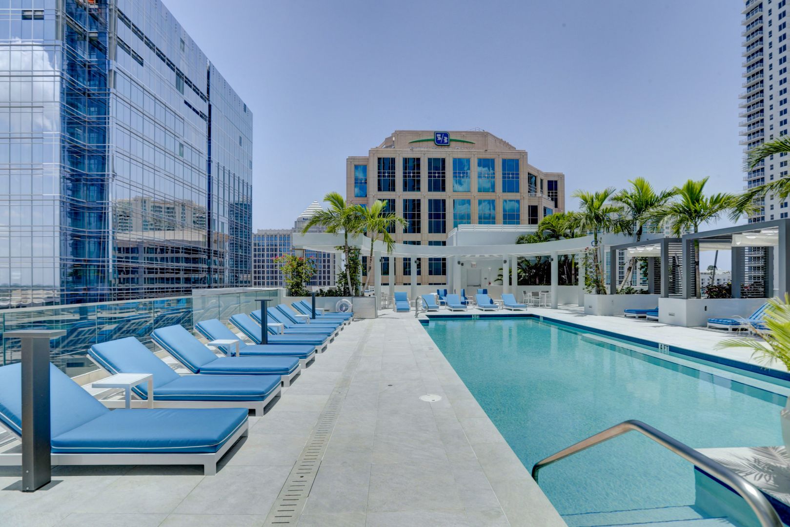 Inside 100 Las Olas in Fort Lauderdale | Enjoy The Most Exclusive Urban Lifestyle Fort Lauderdale has to offer Inside 100 Las Olas in Fort Lauderdale | Enjoy The Most Exclusive Urban Lifestyle Fort Lauderdale has to offer