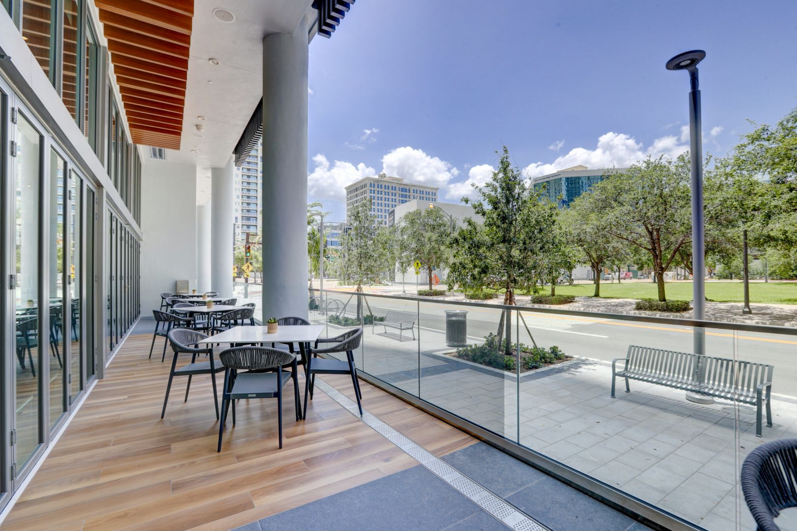 Inside 100 Las Olas in Fort Lauderdale | Enjoy The Most Exclusive Urban Lifestyle Fort Lauderdale has to offer Inside 100 Las Olas in Fort Lauderdale | Enjoy The Most Exclusive Urban Lifestyle Fort Lauderdale has to offer