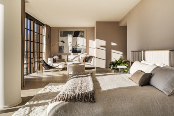 Arte 502 Master Bedroom