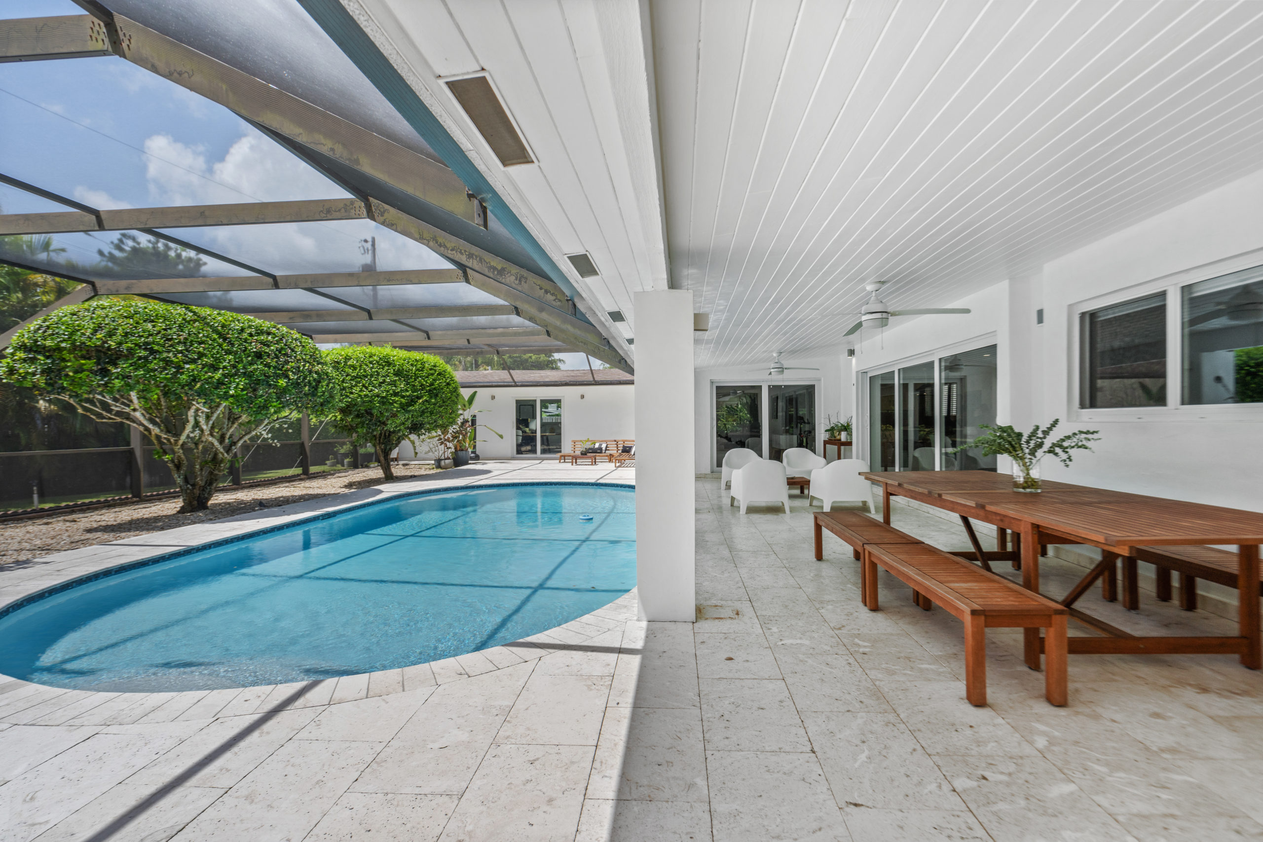 Miami Real Estate | 5 Neighborhoods that Offer More Bang for your Buck! Miami Real Estate | 5 Neighborhoods that Offer More Bang for your Buck!