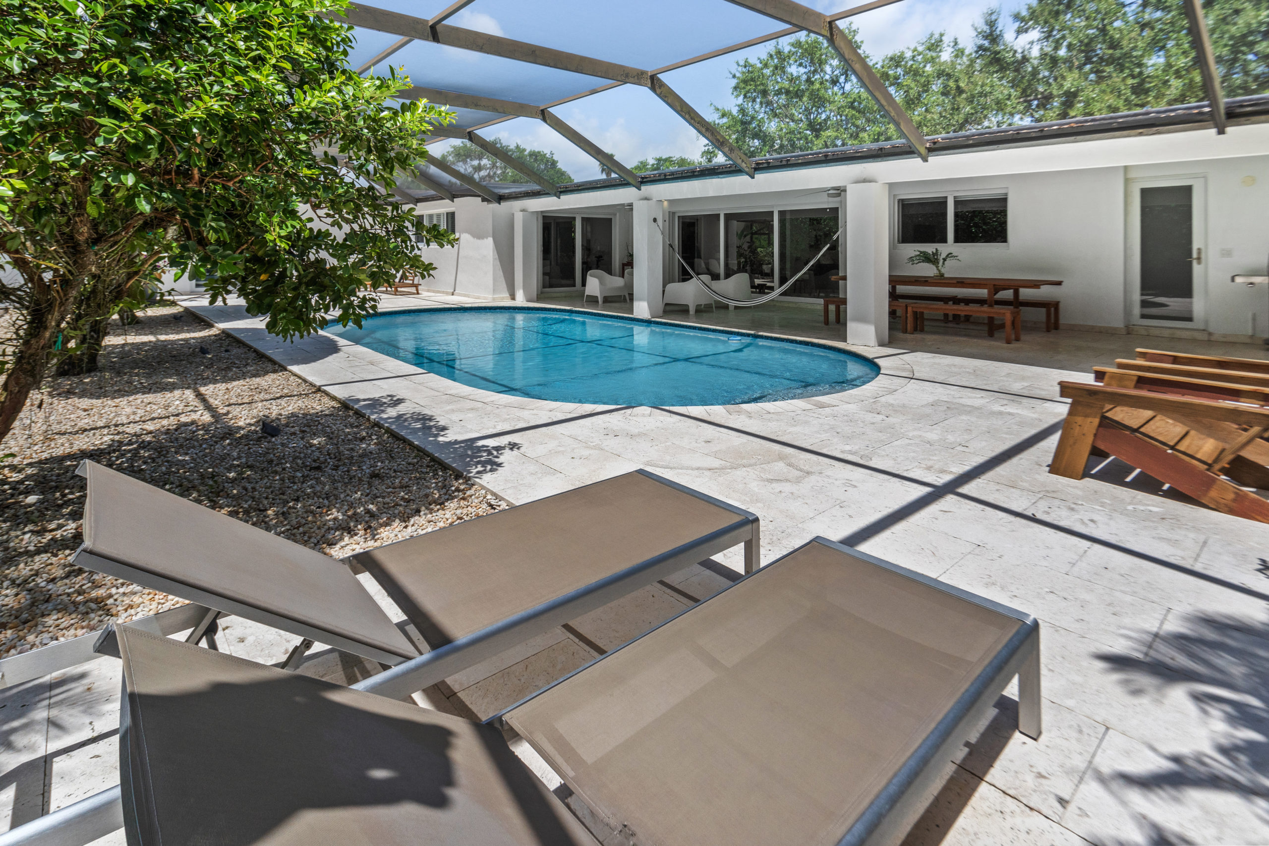 Miami Real Estate | 5 Neighborhoods that Offer More Bang for your Buck! Miami Real Estate | 5 Neighborhoods that Offer More Bang for your Buck!