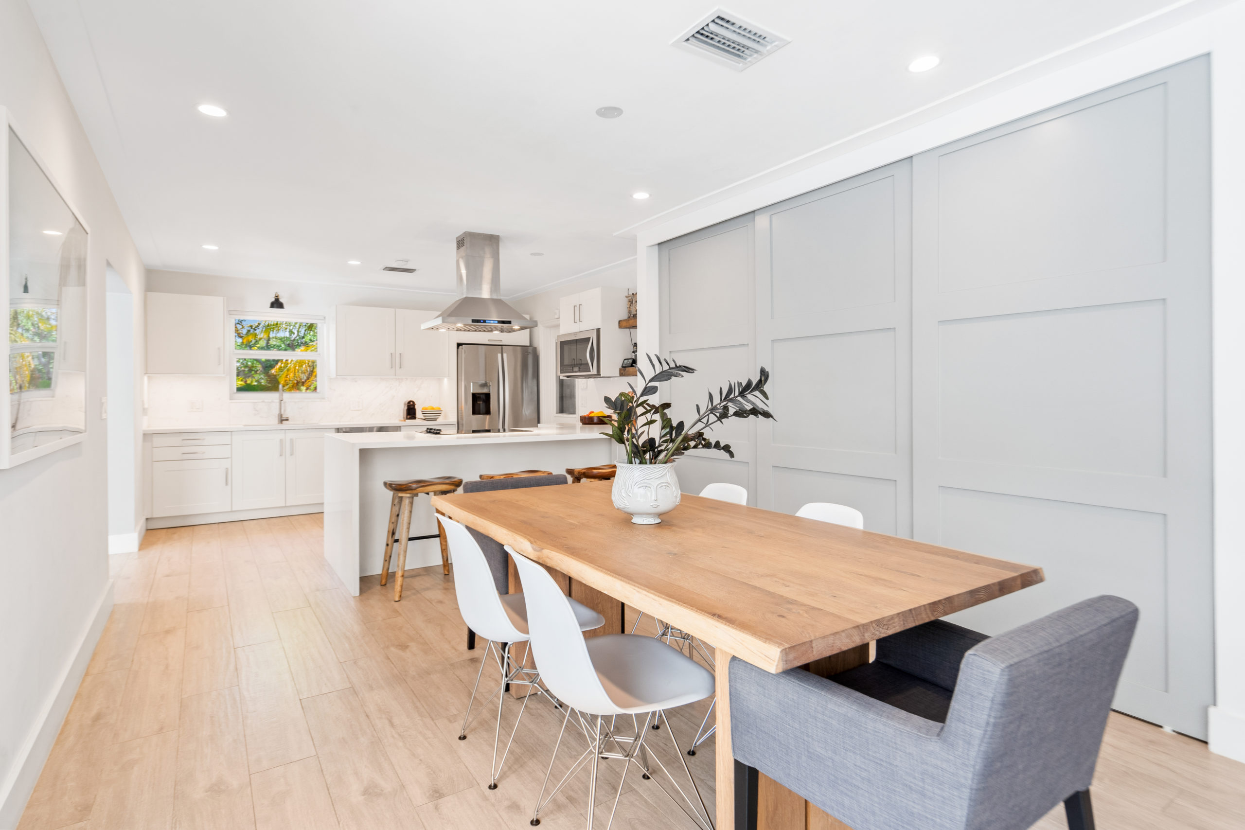 Miami Real Estate | 5 Neighborhoods that Offer More Bang for your Buck! Miami Real Estate | 5 Neighborhoods that Offer More Bang for your Buck!