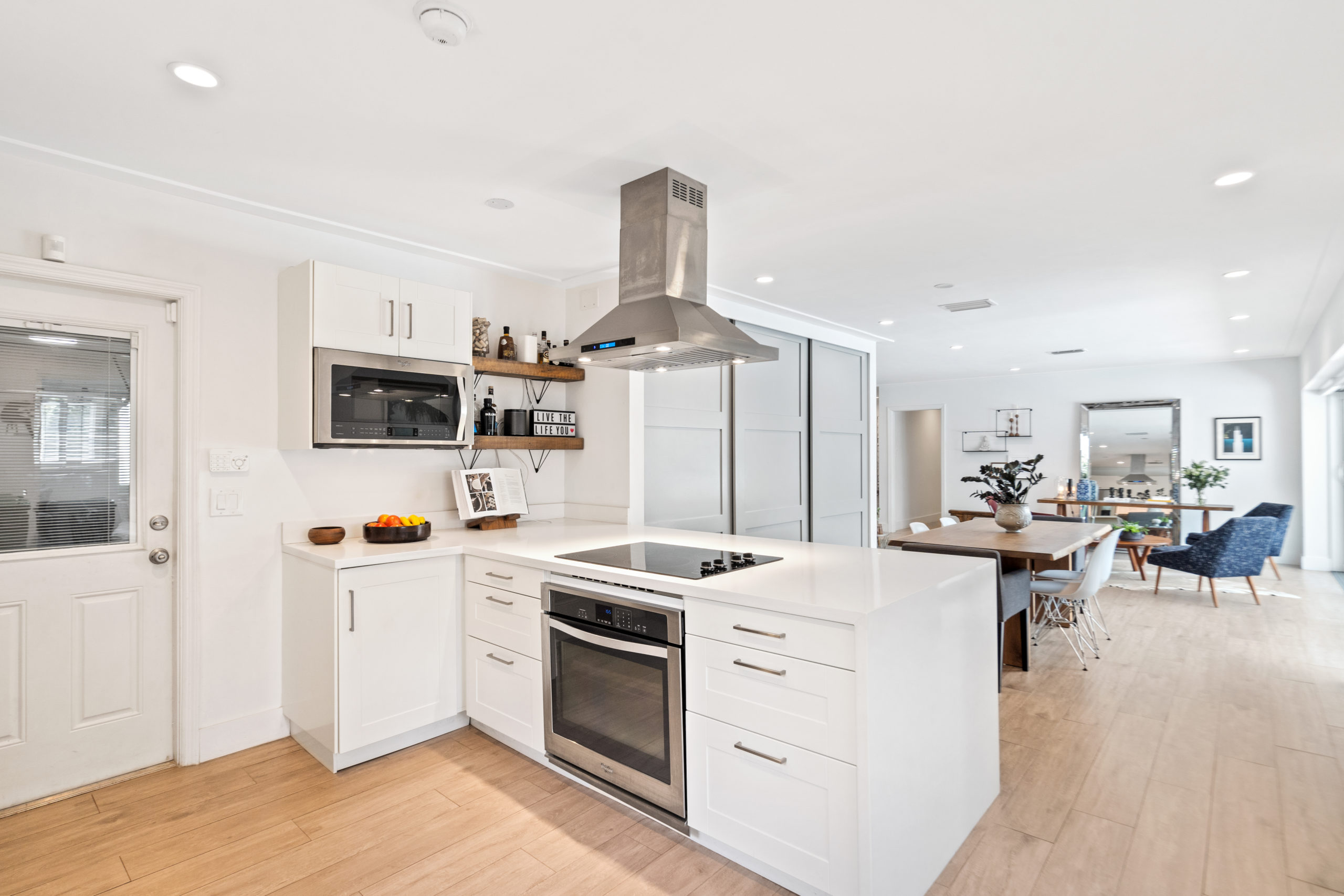Miami Real Estate | 5 Neighborhoods that Offer More Bang for your Buck! Miami Real Estate | 5 Neighborhoods that Offer More Bang for your Buck!