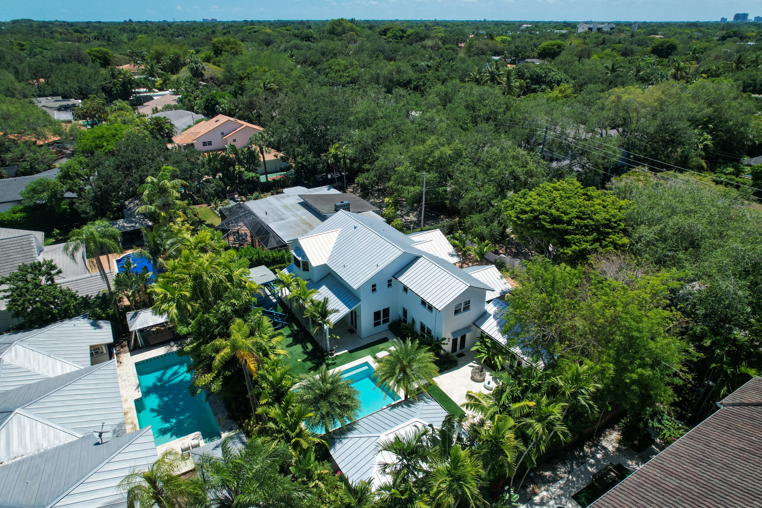 Single Family Homes for Sale in Miami | The Most Exclusive Neighborhoods. Single family homes in South Miami