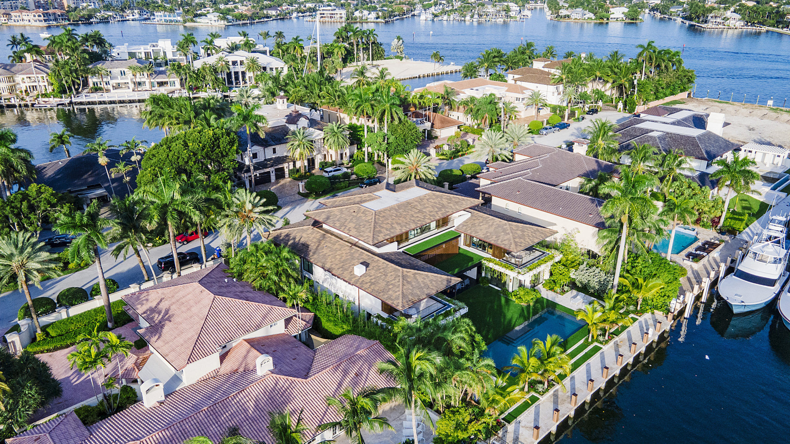 Waterfront Homes For Sale Buying Guide Waterfront Homes For Sale Buying Guide
