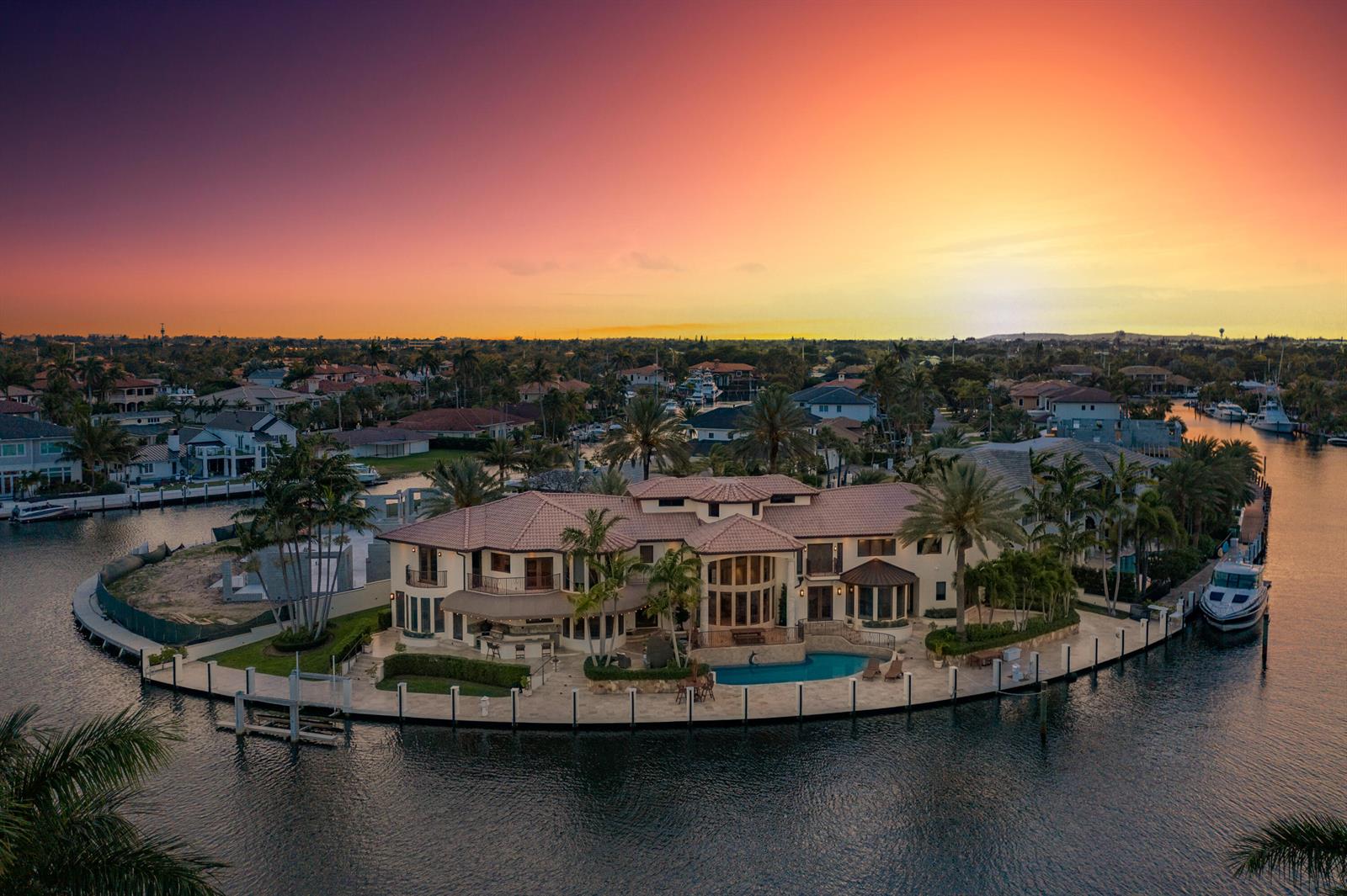 Moving to Florida? Read Why Lighthouse Point is One of Florida's Most Sought-After Markets. Market information and insights from local