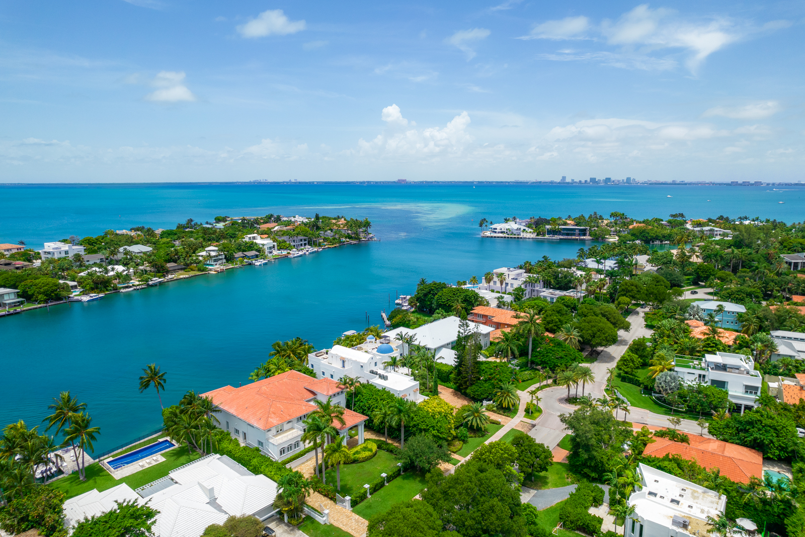 Looking for a Gated Country Club in Miami? It's the Key Biscayne Lifestyle You are Looking For!