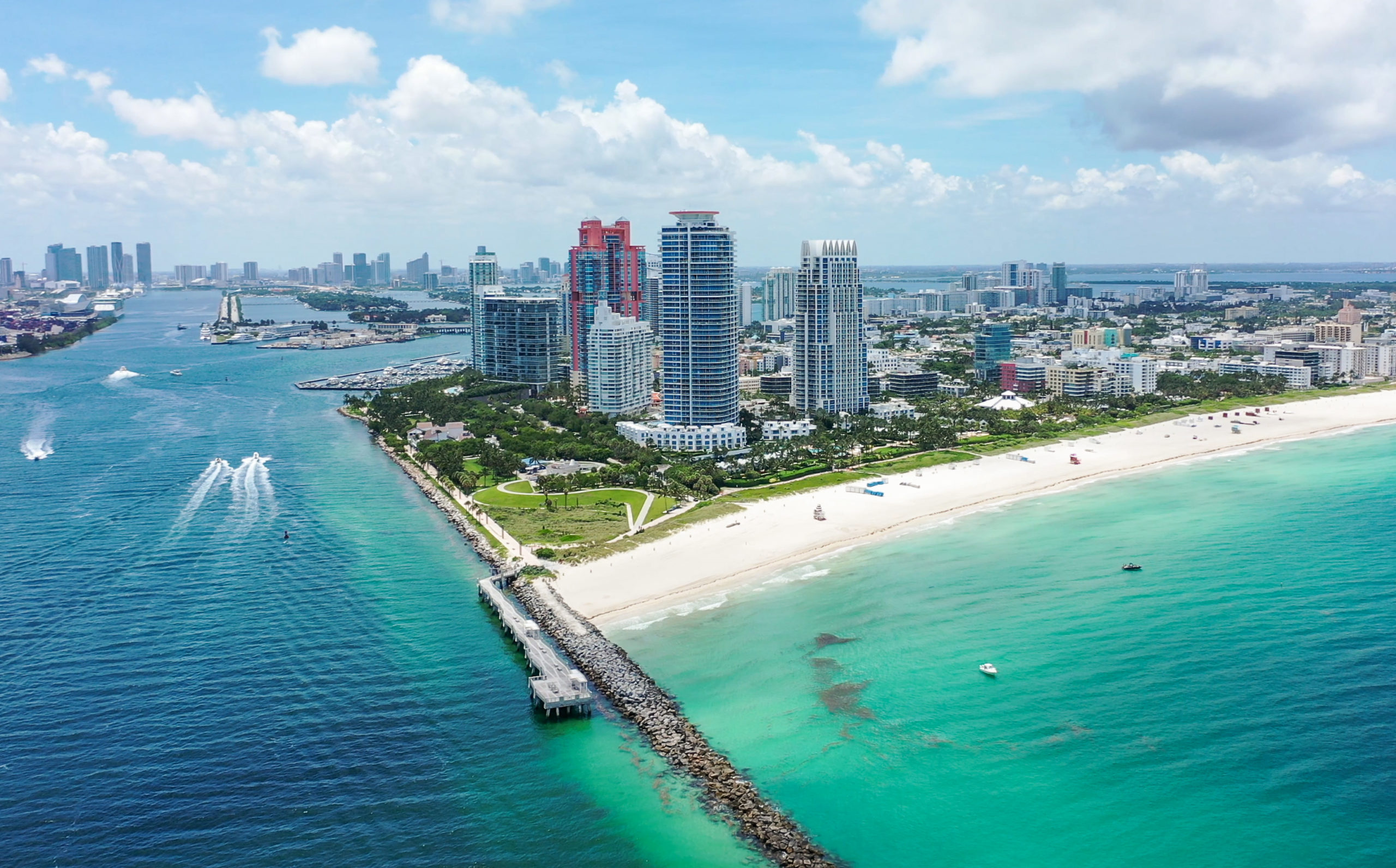 Miami Beach Real Estate Report for Miami Beach Condos | Q2 2022 Miami Beach Real Estate Report for Miami Beach Condos | Q2 2022